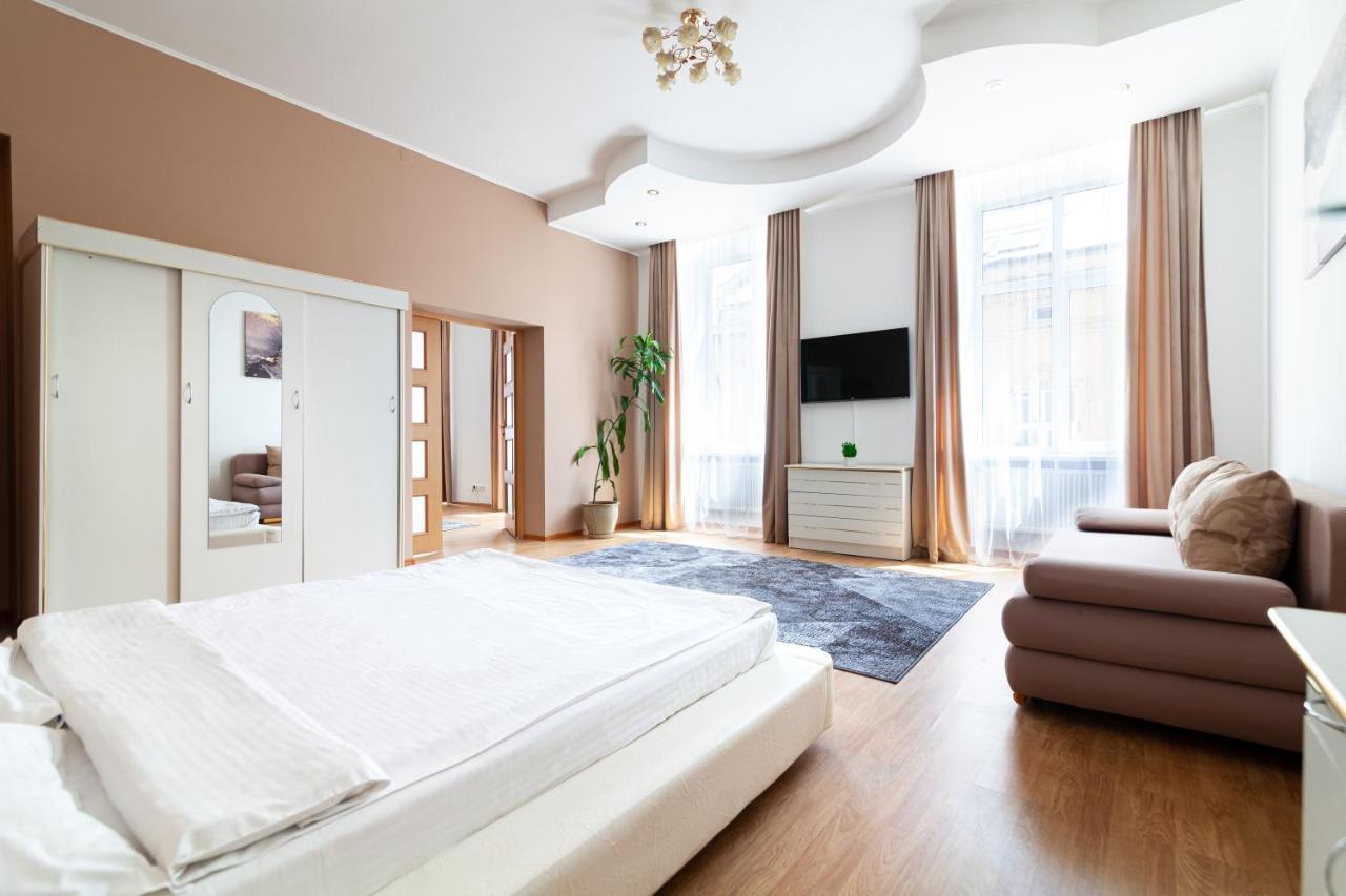 Leogrand Apartments Svobody 33 리비프 외부 사진